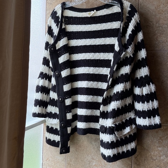 Anthropologie HWR Monogram Chunky Knit Striped Cardigan Black & White Size L EUC - Picture 5 of 16